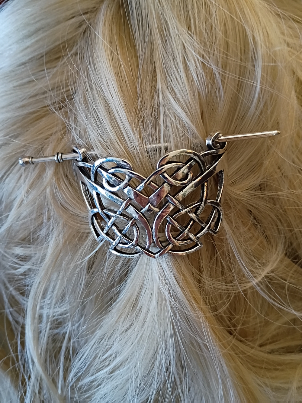 *NWOT* Silver Celtic Knot Hair Barrette - Women Accessories